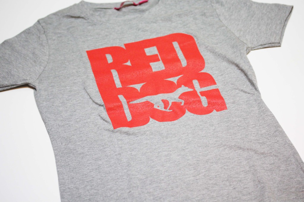 TShirt - Ladies Red Dog Grey 3